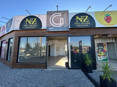LOCAL COMERCIAL DE 47M2 CON 6M DE VIDRIERA, EN EL GENERAL COLONIA EN ALQUILER