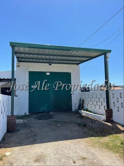 EN ALQUILER AMPLIO GALPÓN DE 130M2 UBICADO EN EL BARRIO EL GENERAL, COLONIA.