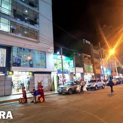 VENTA DE DEPARTAMENTO EN GAMARRA