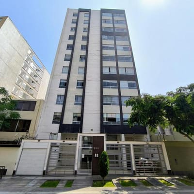 DEPARTAMENTO EN VENTA  DORMITORIOS BARRIO MEDICO  SURQUILLO