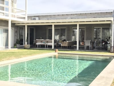 Casa en venta - Ref 496