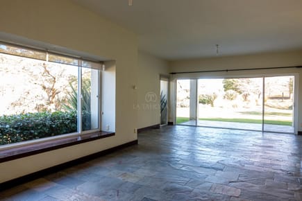 Casa en venta - Ref. 529
