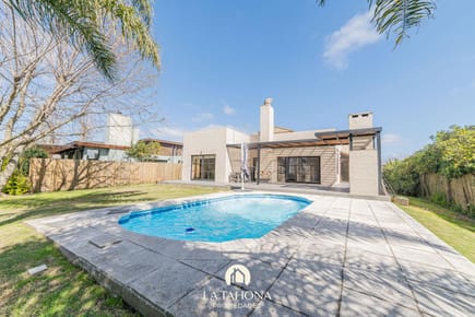 Casa en venta en Lomas de La Tahona - Ref 31