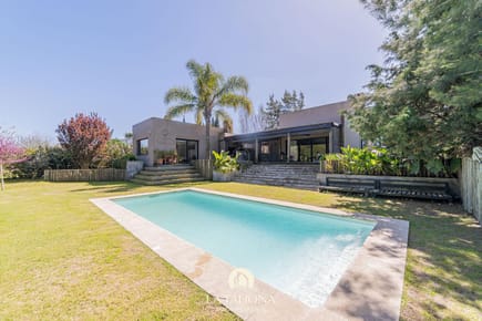 Casa en venta en Altos de la Tahona Ref. 771