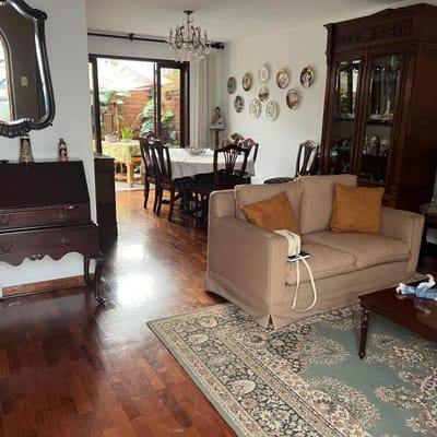 Linda casa en condominio