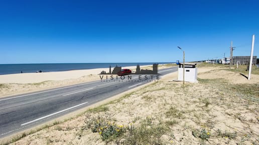 Terreno en primera fila de Santa Monica Jose Ignacio