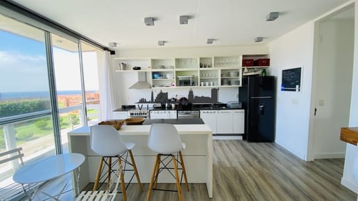 Venta departamento penthouse en Manantiales 3 dormitorios