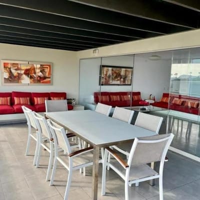 ALQUILER DE MODERNA CASA EN CONDOMINIO COCOA ASIA