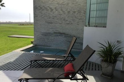 VENDO LINDA CASA DE PLAYA EN CONDOMINIO GAVIOTAS  ASIA