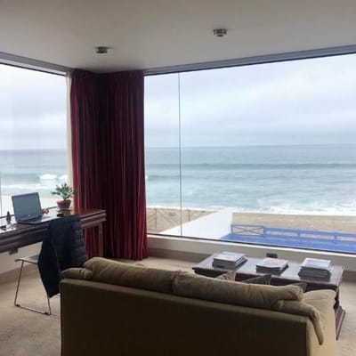 VENDO CASA CON VISTA AL MAR  LA ENCANTADA DE VILLA