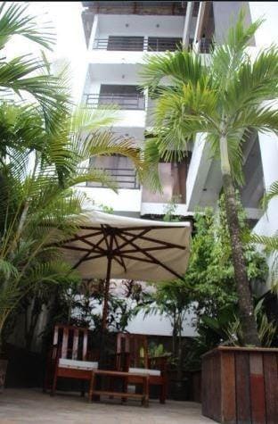 VENDO HOTEL CON CASINO EN CENTRO DE IQUITOS