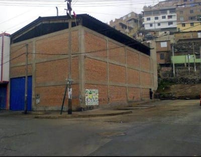 VENDO LOCAL INDUSTRIAL EN URB LA MILLA  SAN MARTIN DE PORRES