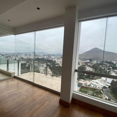VENDO PENTHOUSE TRIPLEX EN CASUARINAS  SURCO