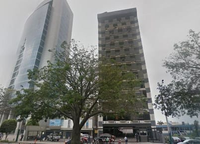 EXCELENTE LOCAL A PRECIO DE TERRENO EN PLENA AV CANAVAL Y MOREYRA  SAN ISIDRO