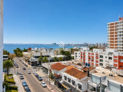 Venta de apartamento de 1 Dormitorio en el corazón de la Península, Punta del Este