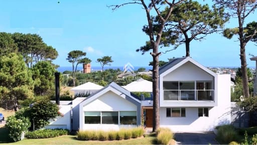 Excelente Casa de 5 Dormitorios en Barrio Privado Pinar del Faro, José Ignacio