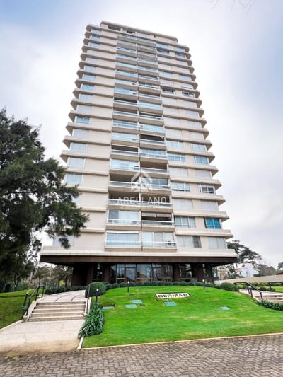 Venta apartamento 3 dormitorios Roosevelt