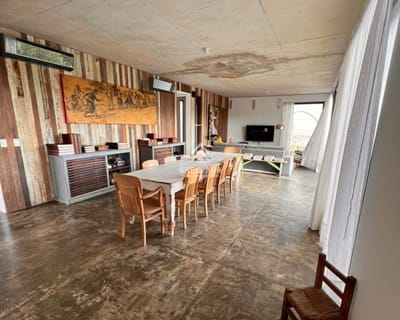 Alquiler temporario de maravillosa casa a pasos del Mar con 5 dormitorios en suite, Punta Piedras, Manantiales