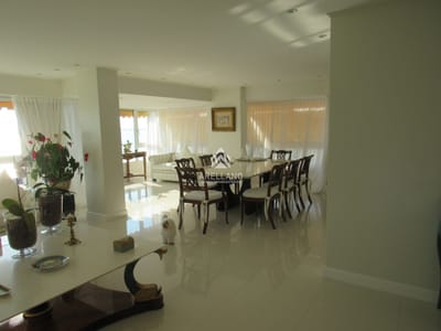 Venta Y alquiler de apartamento de 3 dormitorios en Punta del Este