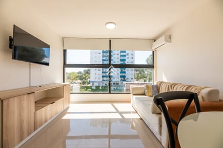 1 dormitorio con cochera Roosevelt