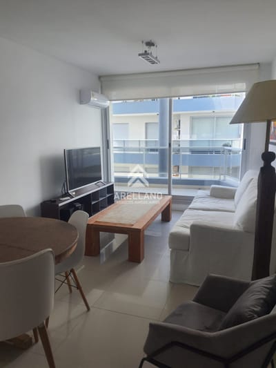 Venta apartamento 2 dormitorios Peninsula
