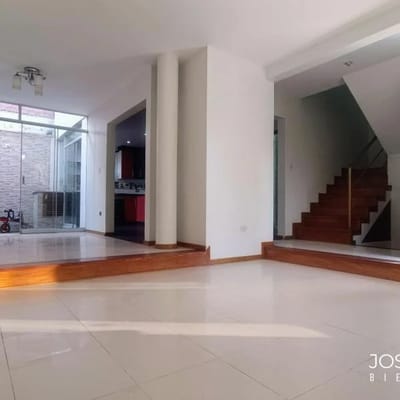 OCASIN CASA EN CONDOMINIO URB EL GOLF