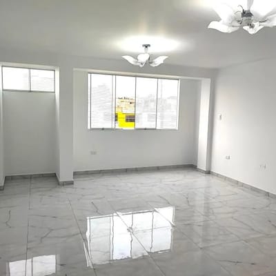 VENTA DEPARTAMENTO ESTRENO er PISO  M EN AV CANTO REY