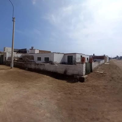 VENTA DE TERRENO EN PUNTA NEGRA
