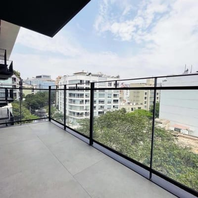 Departamento en venta de estreno con terraza
