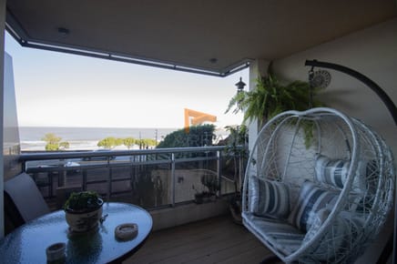 Apartamento frente a rambla Malvin 1 dormitorio con garaje
