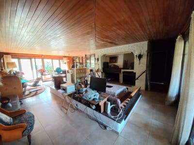 Casa 4 Dormitorios cerca del mar