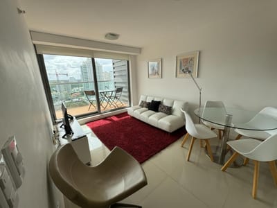 Venta Apartamento 1 dormitorio y Medio con Vista al Mar