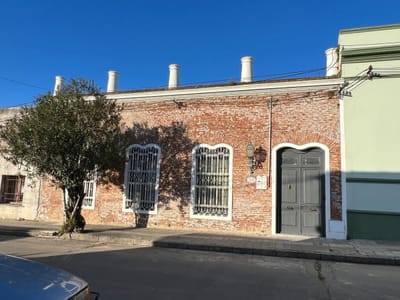 Venta Casa 3 Dormitorios de Epoca en San Carlos