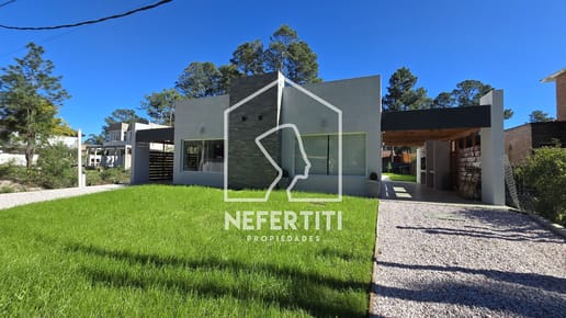 Venta Casa 3 Dormitorios en Los Angeles