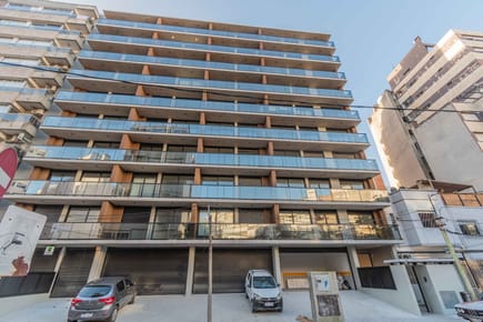Venta Apartamento 1 Dormitorio en Edificio Sea Side - Pocitos