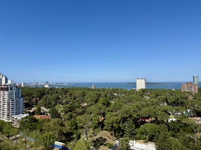 Venta Apartamento 3 Dormitorios en  Parquemar Bosque