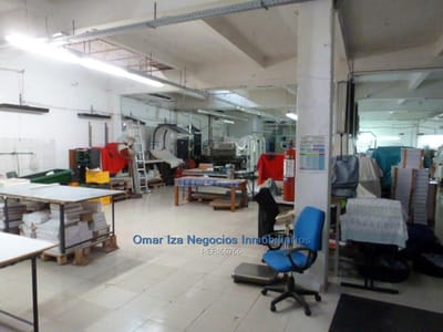 Venta local industrial Goes, deposito comercial showroom