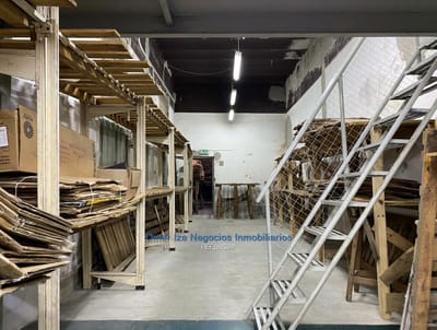 Venta CON RENTA local la comercial deposito industria