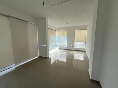 VENTA LOCAL COMERCIAL EN MALVIN SUR, EXCELENTE PUNTO, CON RENTA