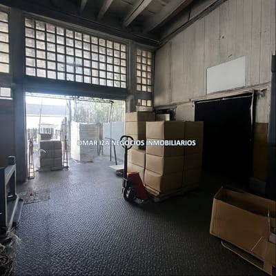 ALQUILER LOCAL COMERCIAL EN AGUADA 400M2, OFICINAS, ENTRADA VEHICULAR, DEPOSITO, GALPON