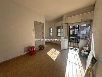 VENTA APTO DE DOS DORMITORIOS EN CORDON CON RENTA, TERRAZA AL FRENTE, EXCELENTE UBICACION