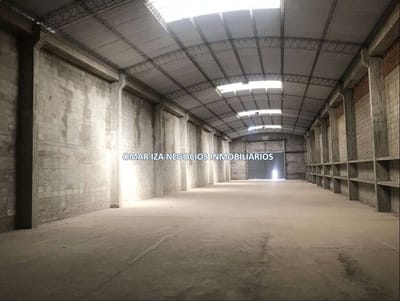 Alquiler local depósito galpón industrial o logístico sobre Gallinal, Malvin Norte