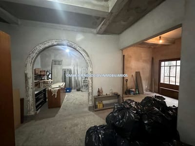 Alquiler casa o local comercial en Parque Rodo, Br España y Acevedo Diaz. Multiples destinos