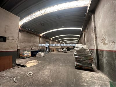 Alquiler y venta local industrial Sayago, galpón, depósito con oficinas y acceso de camiones