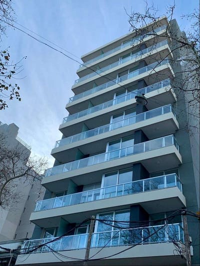 OPORTUNIDAD PARA INVERSIÓN VENTA 3 APARTAMENTOS