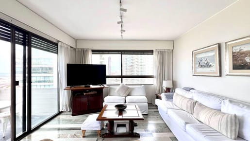Apartamento en venta 3 dormitorios playa brava Punta del Este