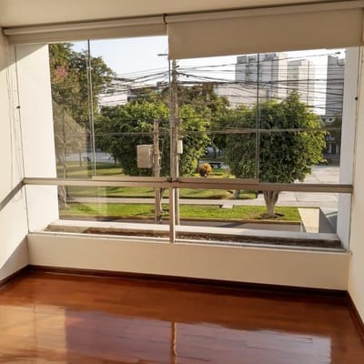 VENDO DEPARTAMENTO DE  M CON VISTA A PARQUE EN VALLE HERMOSO MONTERRICO