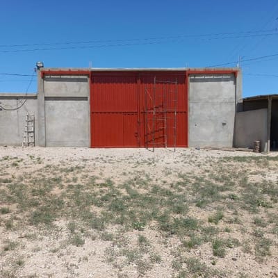 ALQUILO ALMACN O LOCAL COMERCIAL FILO A PISTA REQUE