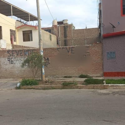 Alquiler de terreno para uso comercial en Urb Los Parques