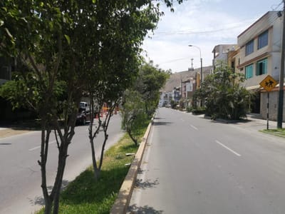 SE VENDE TERRENO 200M2 APROX. EN LA MOLINA , ZONA URBANIZADA